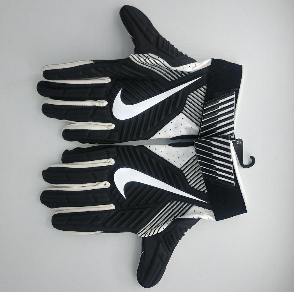 Nike Mens D-TACK 5 LINEMEN PRO NFL Football Gloves